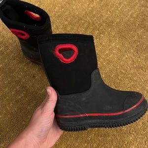 Toddler size 8 winter/rain boots, black/red